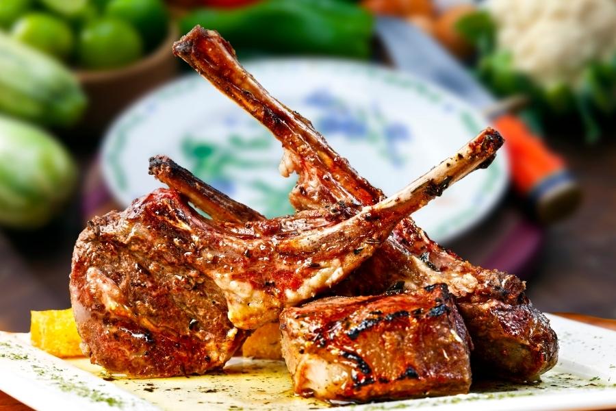pork chop nutrition